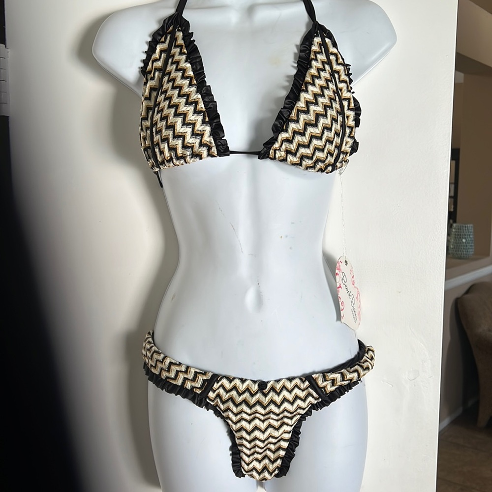 Beach Bunny 2 piece Bikini